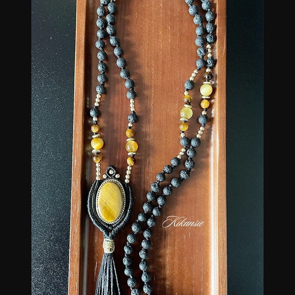 Mala 108 perles de Lave Mala, Collier Œil de Tigre et cabochon rainurée laiton Œil de Tigre