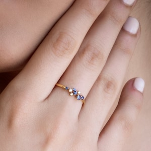 14K Solid Gold Sapphire Cluster Ring, Sapphire Cluster Engagement Ring, Dainty Sapphire Cluster Ring, Blue Sapphire Ring