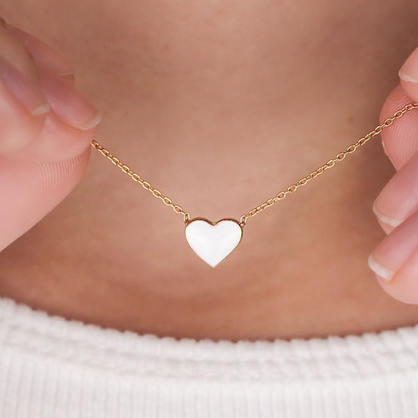Gold Heart Necklace - Etsy