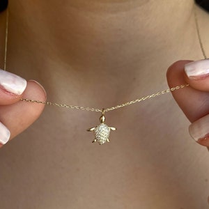 Collier tortue délicat, collier minimaliste tortue de mer, bijoux tortue de mer, collier tortue en or, bijoux tortue, collier animal mignon