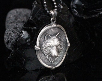 Silver Circle Wolf Necklace, Wolf Medallion Necklace, Gothic Jewelry, Unique Mens Gift, Textured Silver Necklace, Animal Necklace