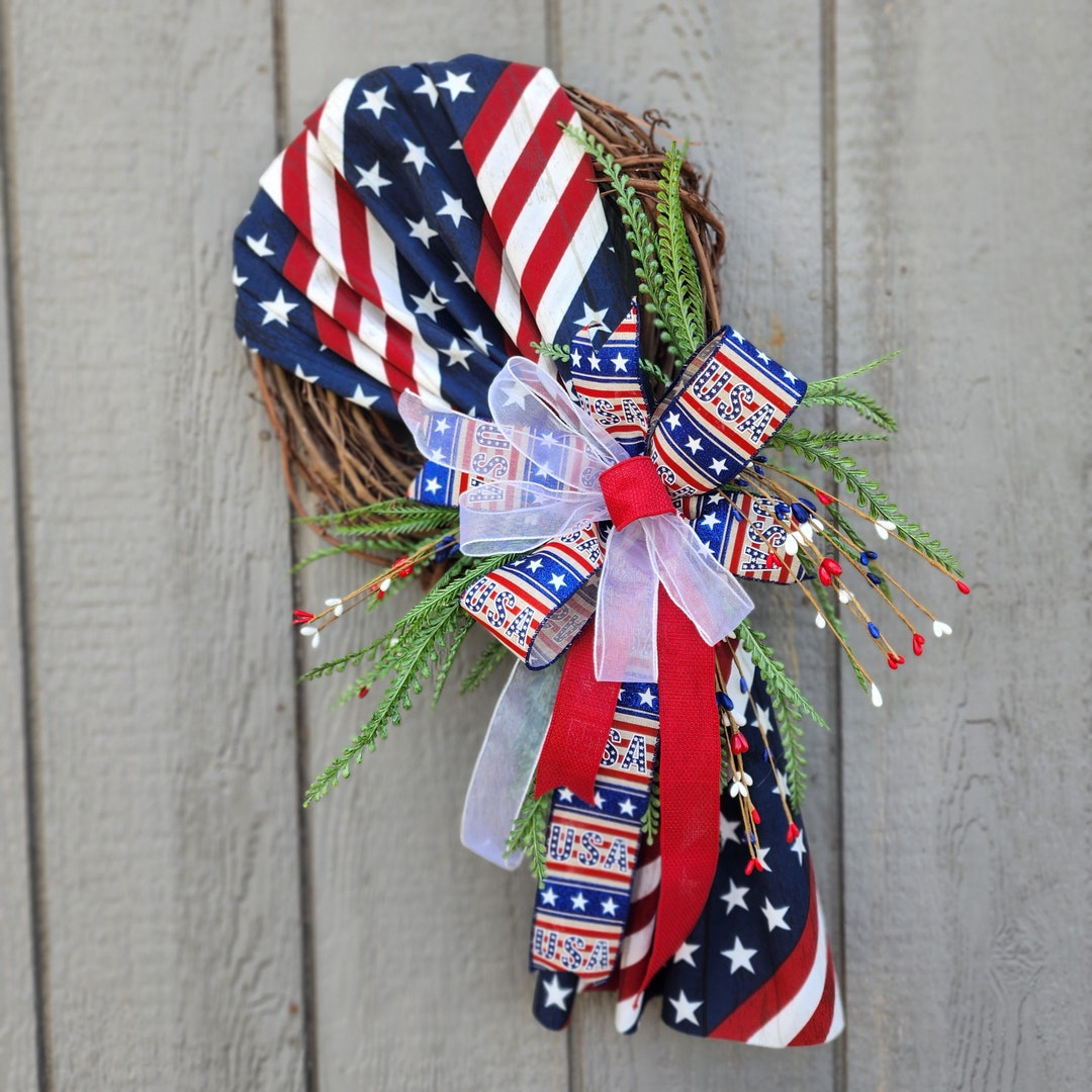 American Flag Grapevine Wreath, Patriotic Front Door Decor - Etsy