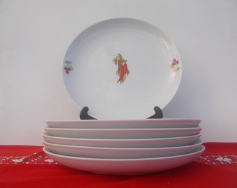 6 Assiettes plates porcelaine piments et cerises du Pays Basque