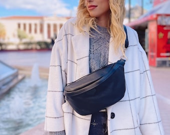 Oversized leather fanny pack, leather belt bag, leather bum bag, belt bag with removable strap