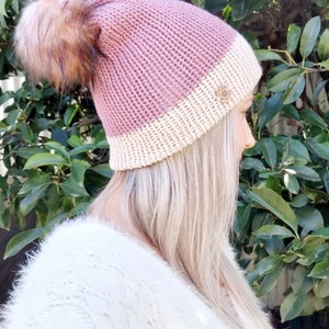 100% Australian Merino wool beanie 'BERRY NATURAL' Medium adult Detachable, luxury faux fur pom Reversible Convertible brim image 4