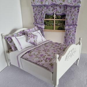 Dollshouse bedding & curtain set