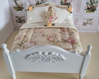 Handmade dollshouse bedding