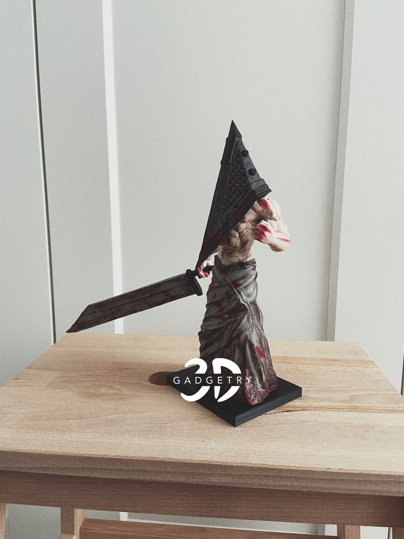 Silent Hill Pyramid Head Figure Handmade Horror Sculpture Video Game Collectible image 2