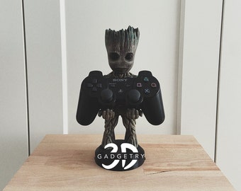 Mando de Groot y soporte para teléfono: un regalo para gamers