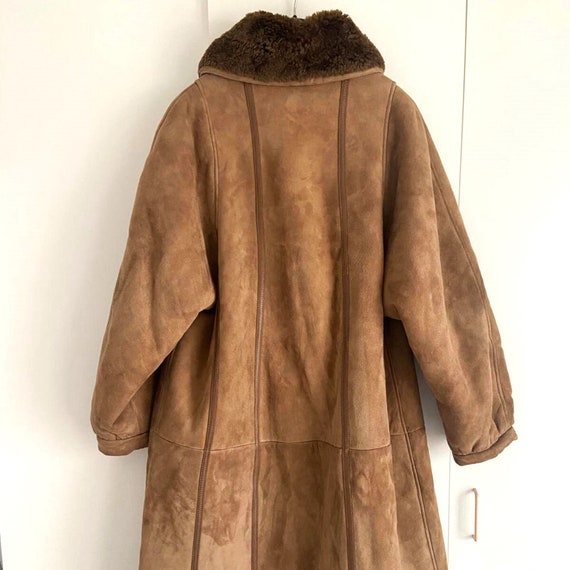 Vintage women's sheepskin shearling 70s Shearling… - image 4