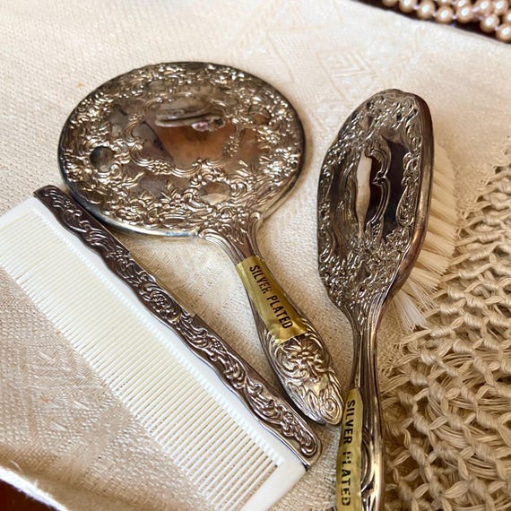 Silver Plated Vanity Set Mirror, Brush and Comb With Floral  display picture 1