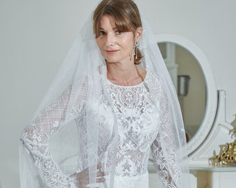 Crystal embellished veil Shimmering bridal vail Sparkling wedding veil Rhinestone-studded vail Glamorous bridal veil Bling veil for wedding