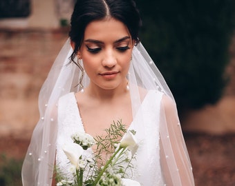 White Pearl Bridal Veil Pearl Bridal Veil Bridal Veil with Pearls Long Veil Ivory Wedding Veil Simple Veil Single Layer Veil Bright Veil