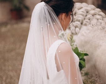 Fingertip veil wedding Pearl Veil Chapel bridal Modern View Simple Mail Single layer Veil Pearl Long Wedding veil floor length alternative