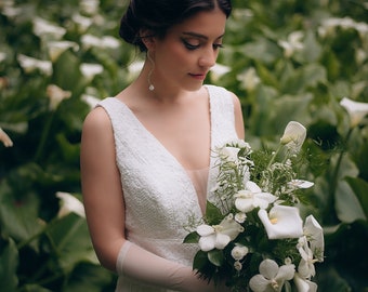 Vestido de novia largo de gasa color marfil: elegante vestido de novia bohemio