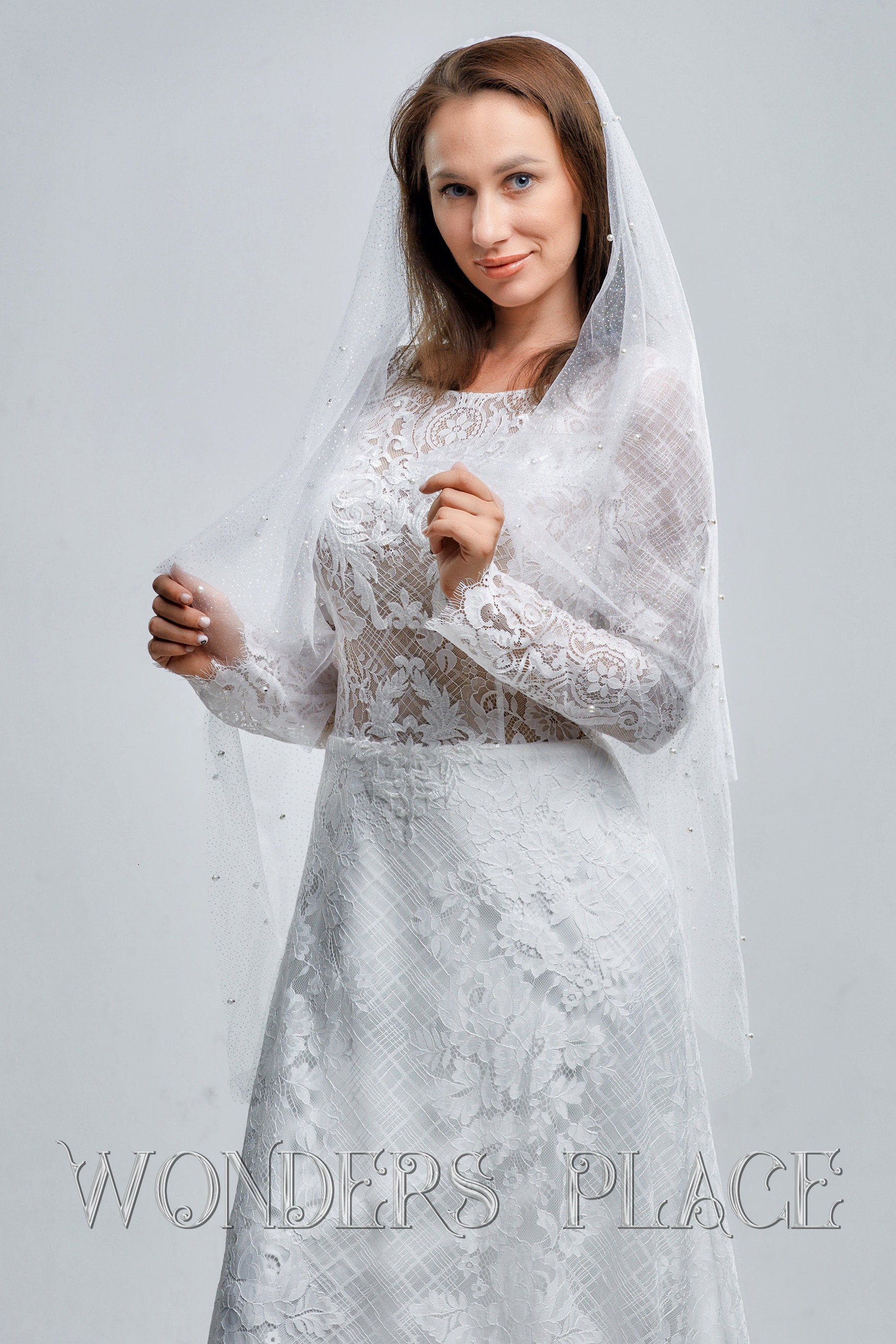 Sparkling Pearl Wedding Veil: Two-tier Crystal Embellished  display picture 3