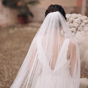 Pearl Wedding Veil with comb | Single and Double Layer Bridal Veil with blusher | long and short Veil | Light Ivory and White Wedding Veil