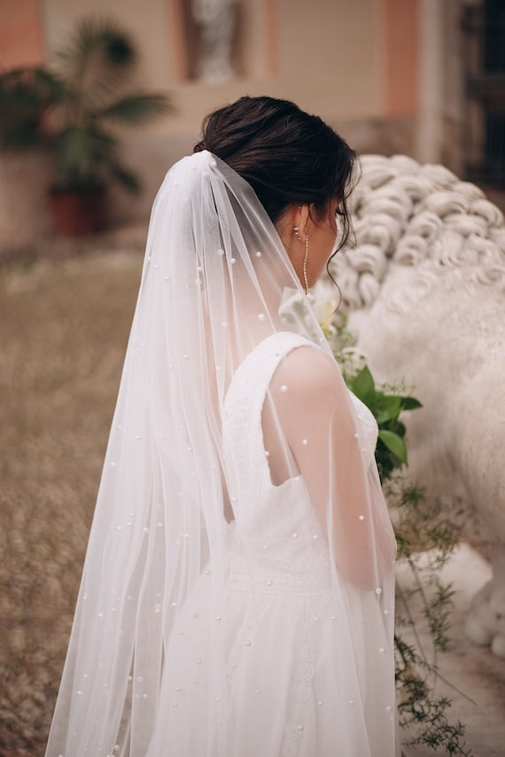 Pearl Wedding Veil: Single Layer Chapel Bridal Veil - Etsy display picture 2