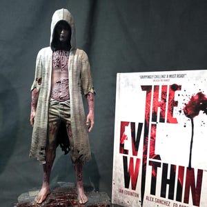 The Evil Within Ruvik 1/6 Statue with Interchangeable hood
