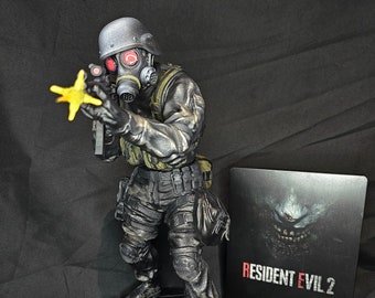 Hunk Resident Evil 2 1/6 Figure with removable muzzle flash