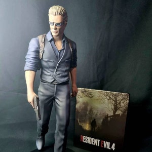 Resident Evil 4 Remake Albert Wesker 1/6 Statue image 1