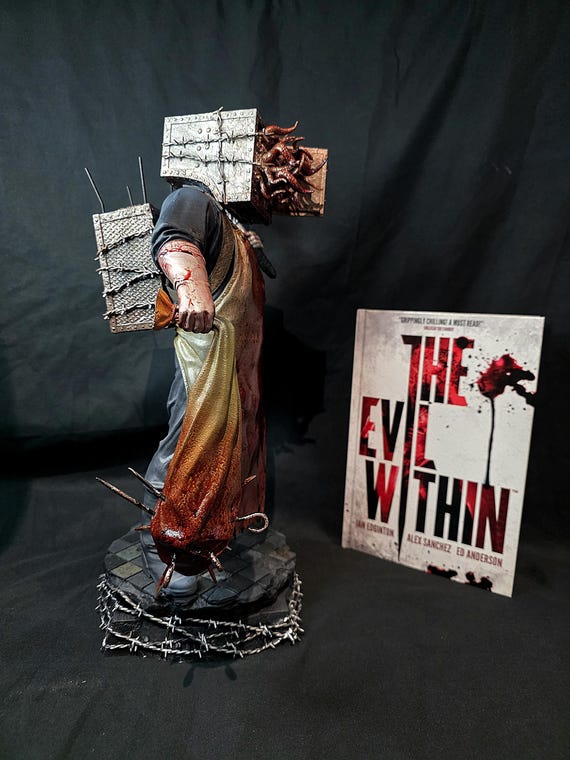 The Evil Within the Keeper 1/6 Statue - Etsy