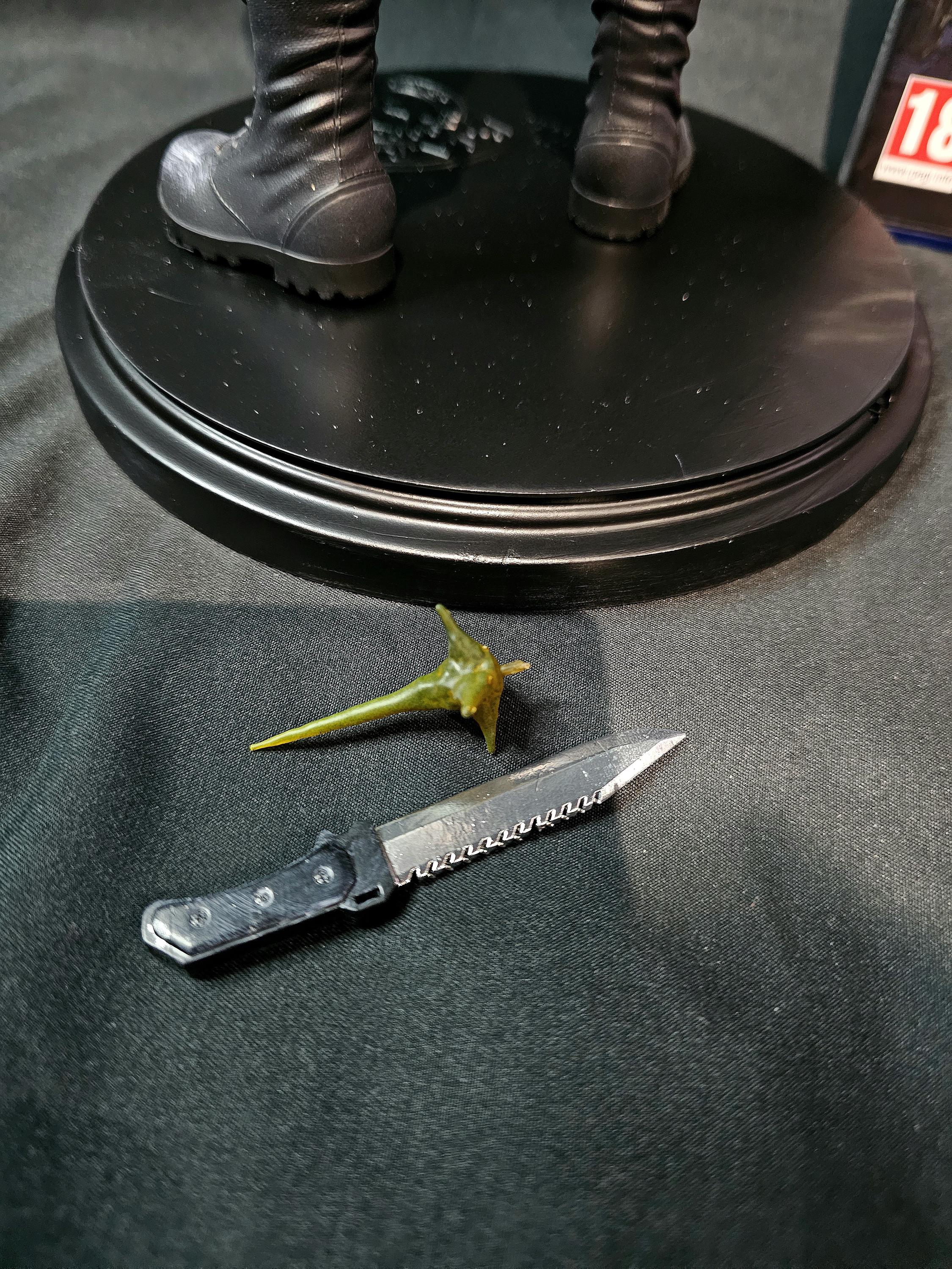 バイオハザード アルバート・ウェスカー 1/6スケール STARSフィギュア