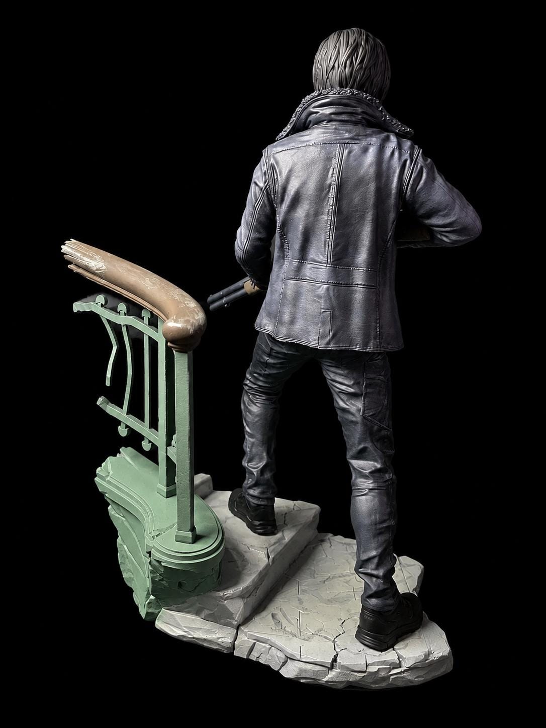 グレース・アシュクロフト＆レオン・ケネディ 1/6スケールスタチュー