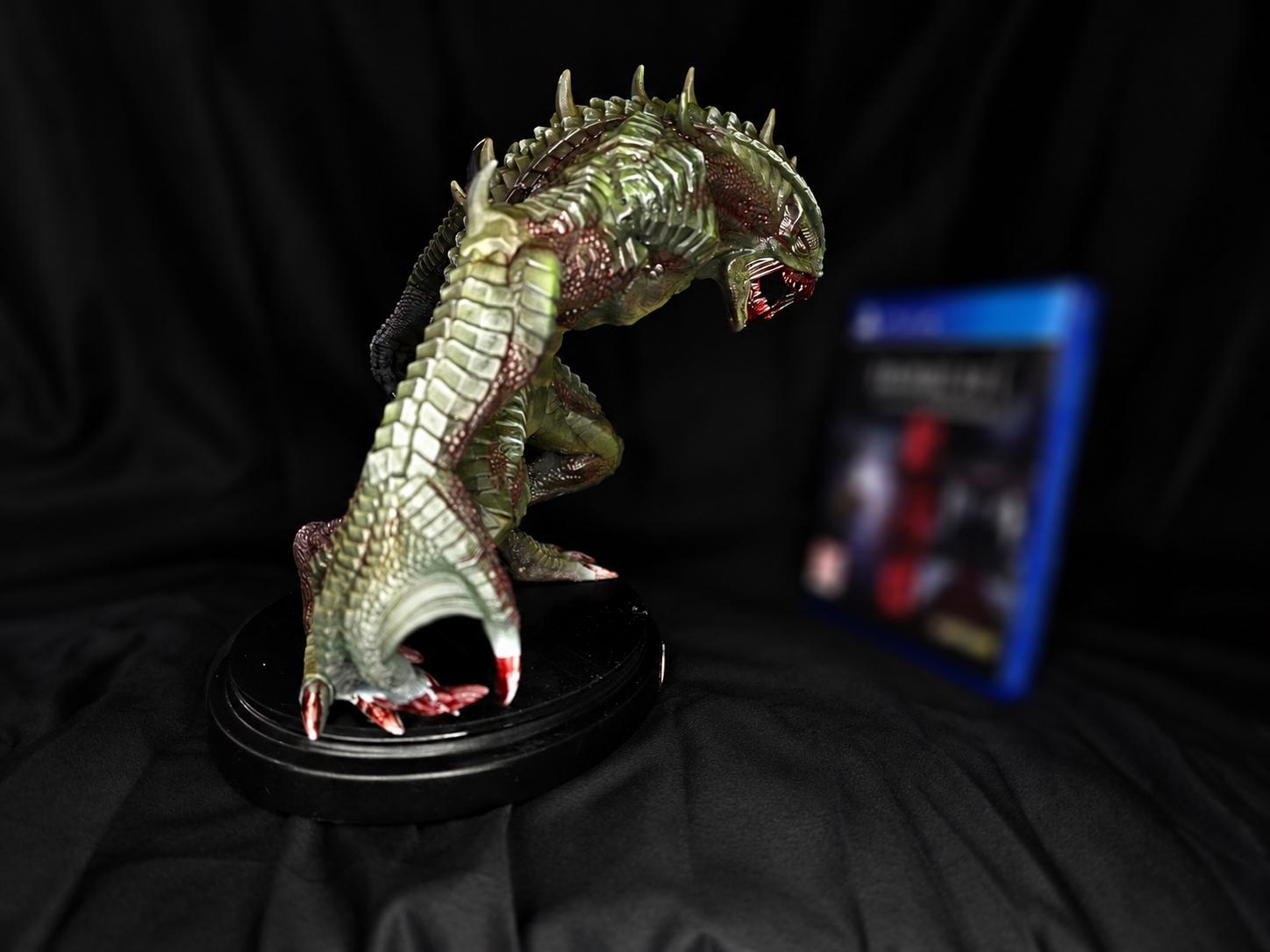 ハンター 巨大 1/6 スタチュー バイオハザード対応 - Etsy 日本