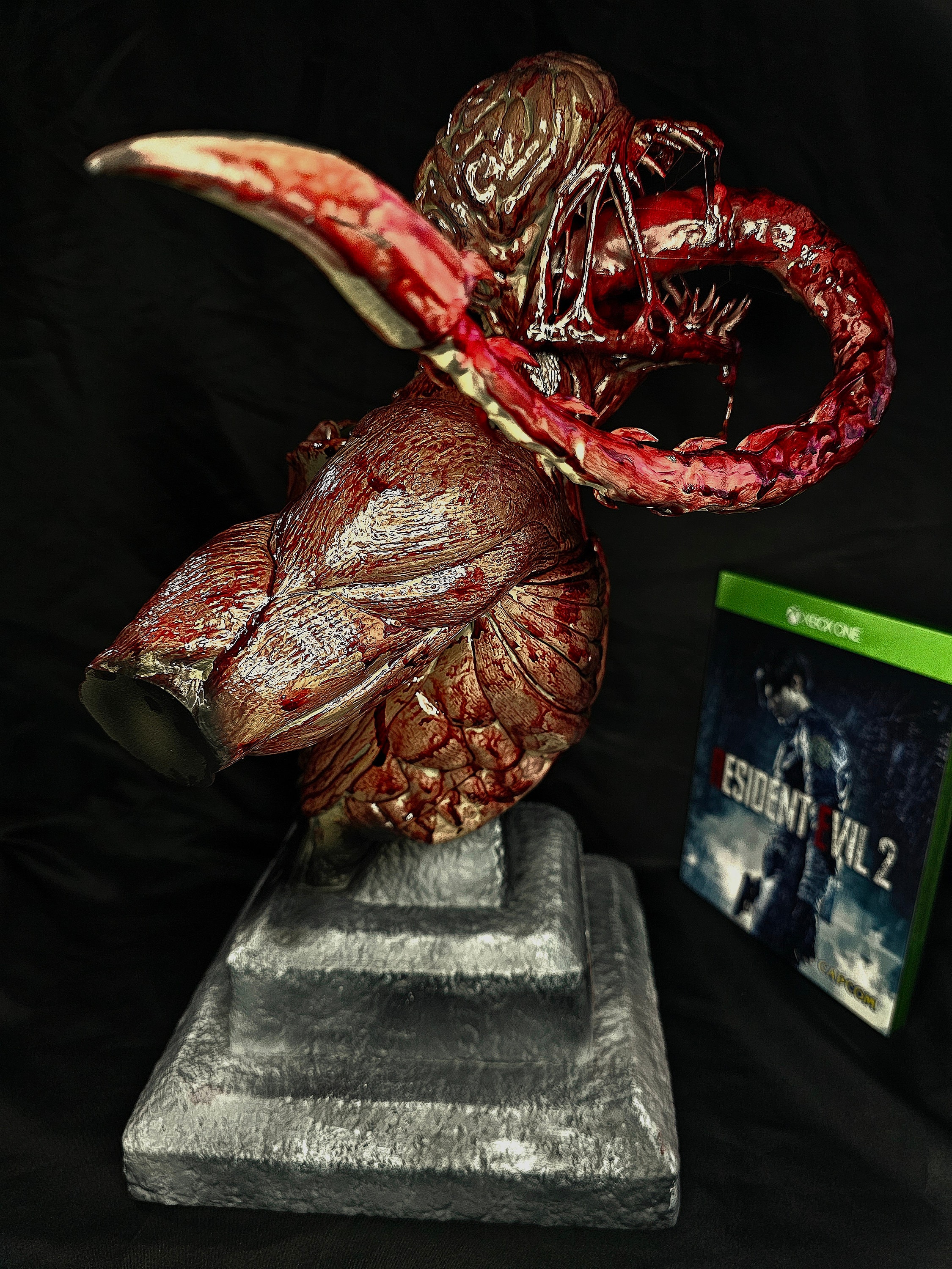 バイオハザード2 巨大スケール リッカーバスト - Etsy 日本