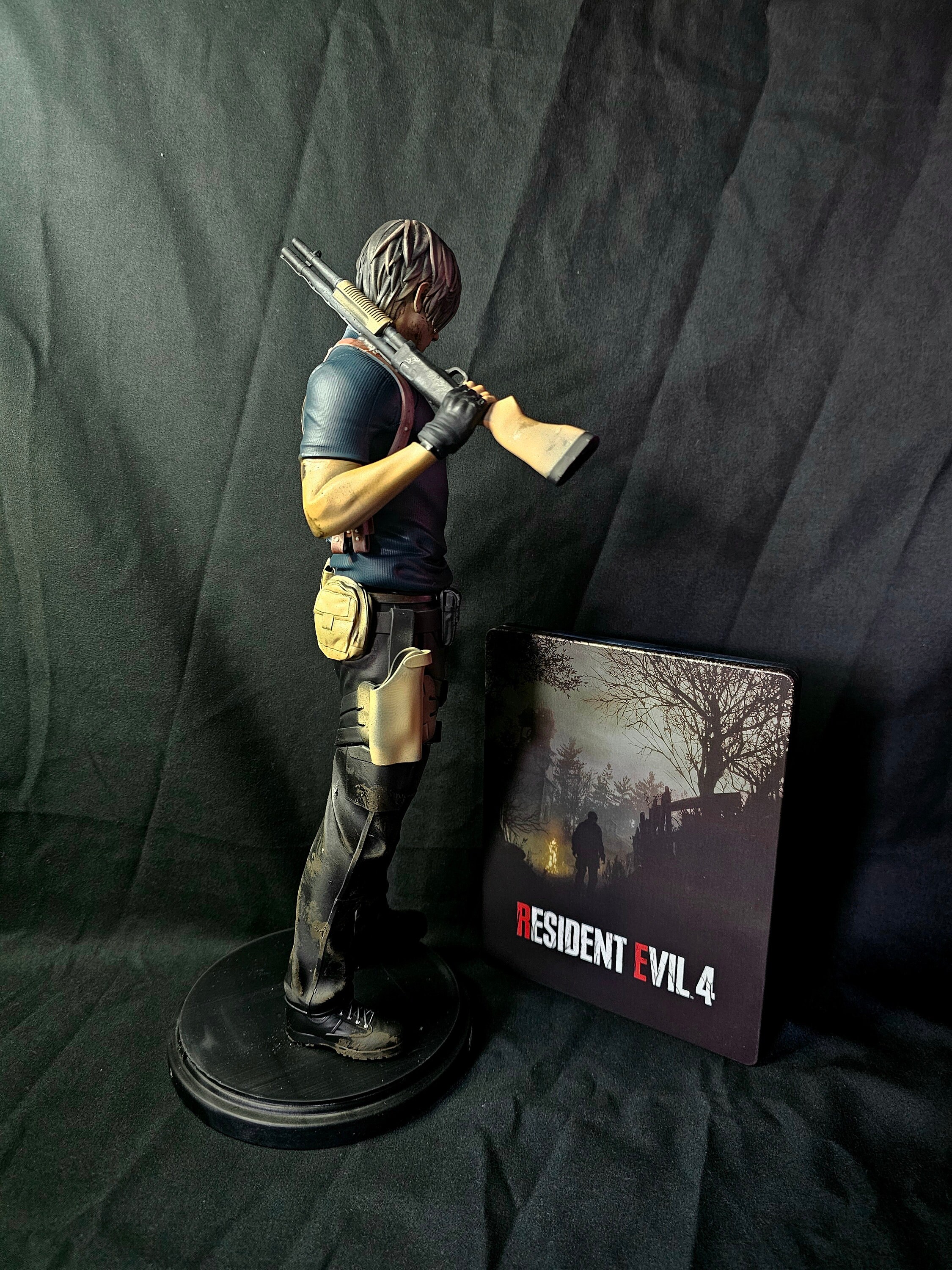 Yahoo!オークション - 【未開封】ネカ NECA レオン・S・ケネディ