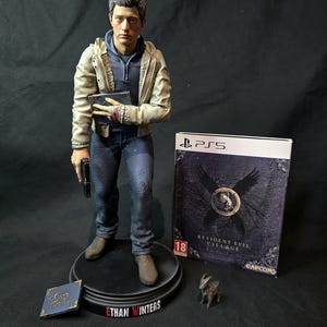 Resident Evil Village Ethan Winters 1/6 Statue with accessories