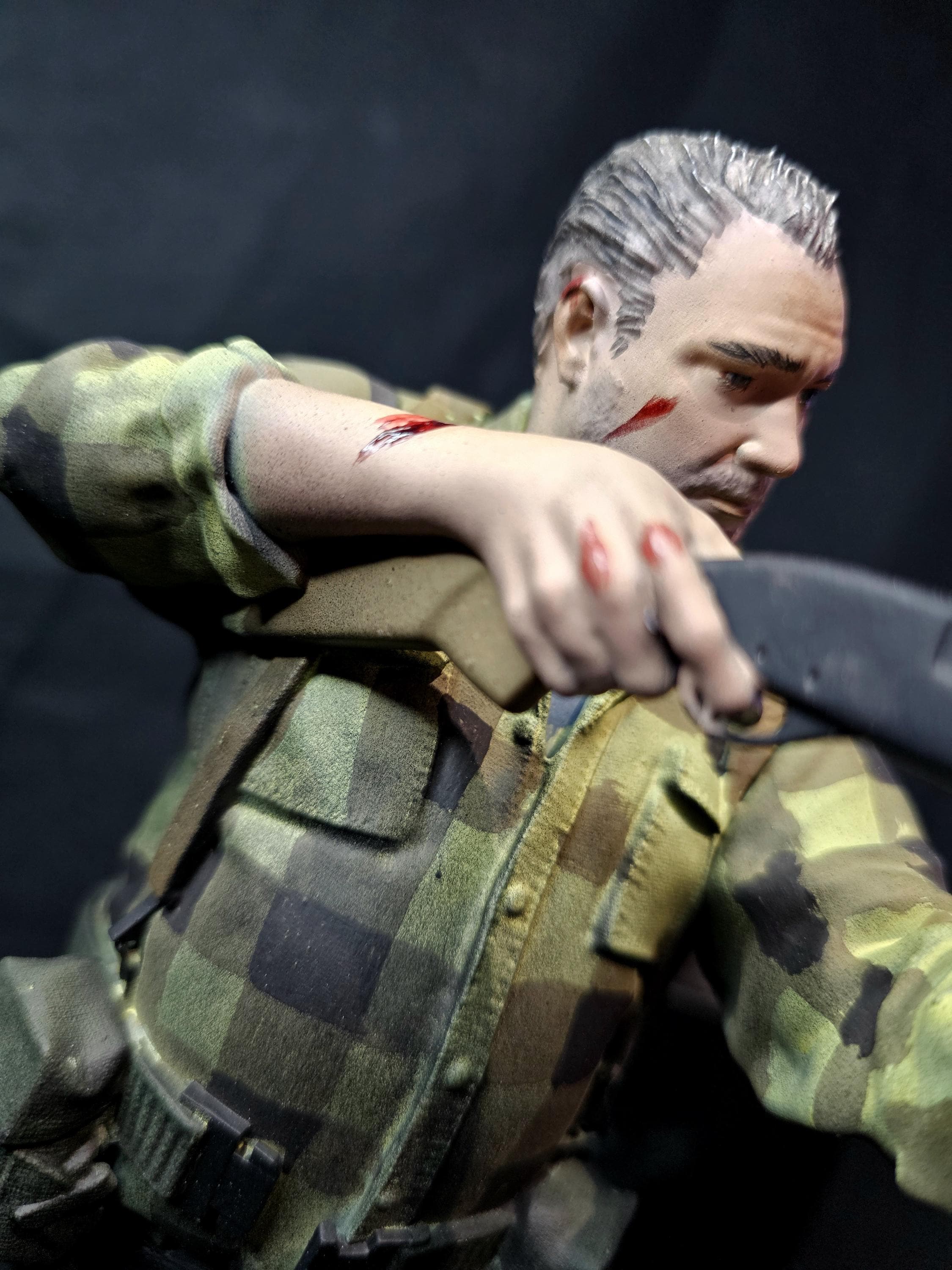 ロバート・ケンドー バイオハザード2 1/6スケール スタチュー - Etsy 日本
