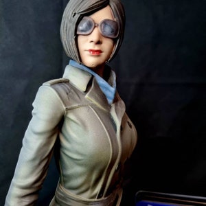 Resident Evil 2 Ada Wong 1/6 figure image 2