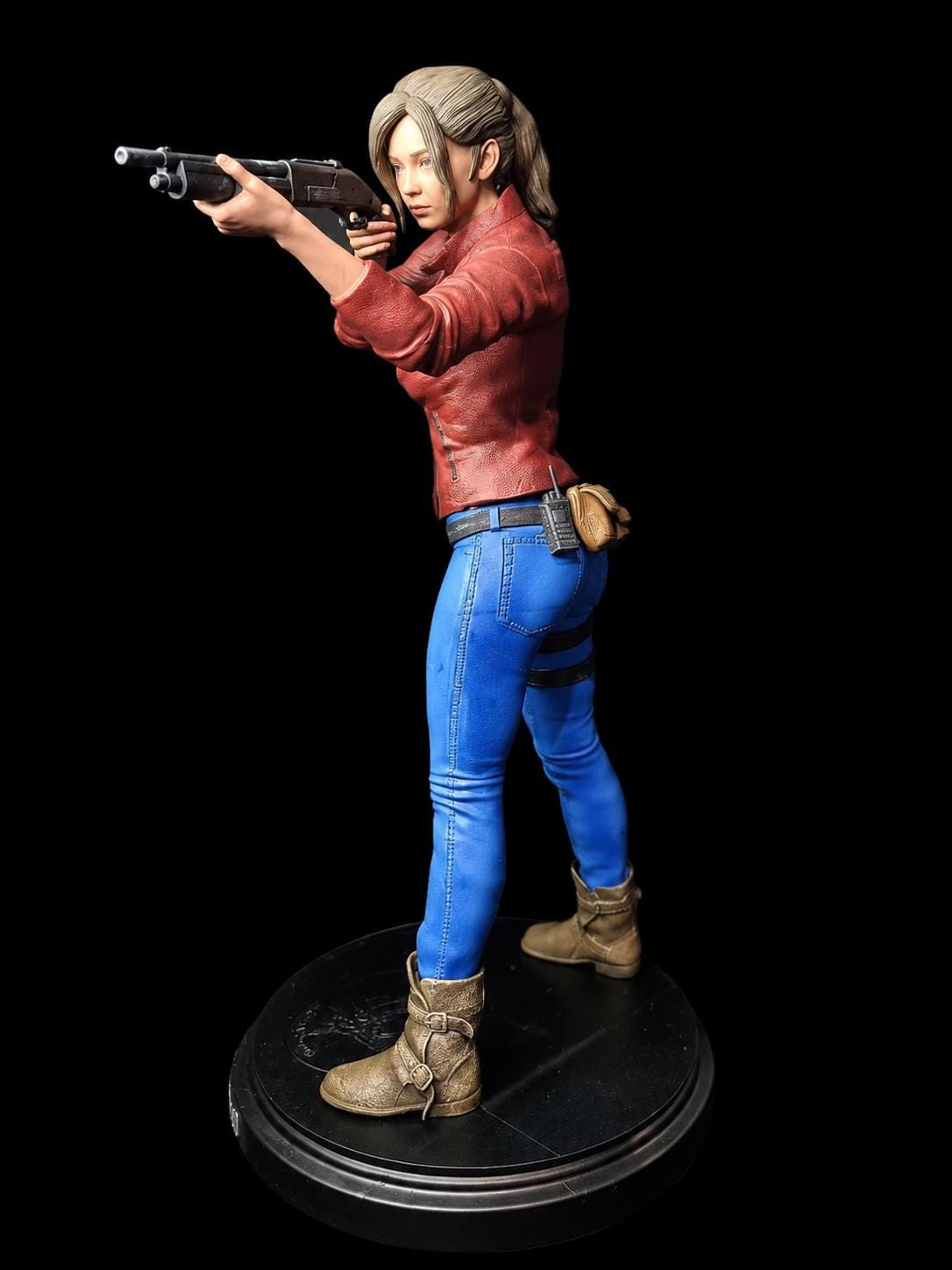 クレア・レッドフィールド 1/6 フィギュア（バイオハザード2対応