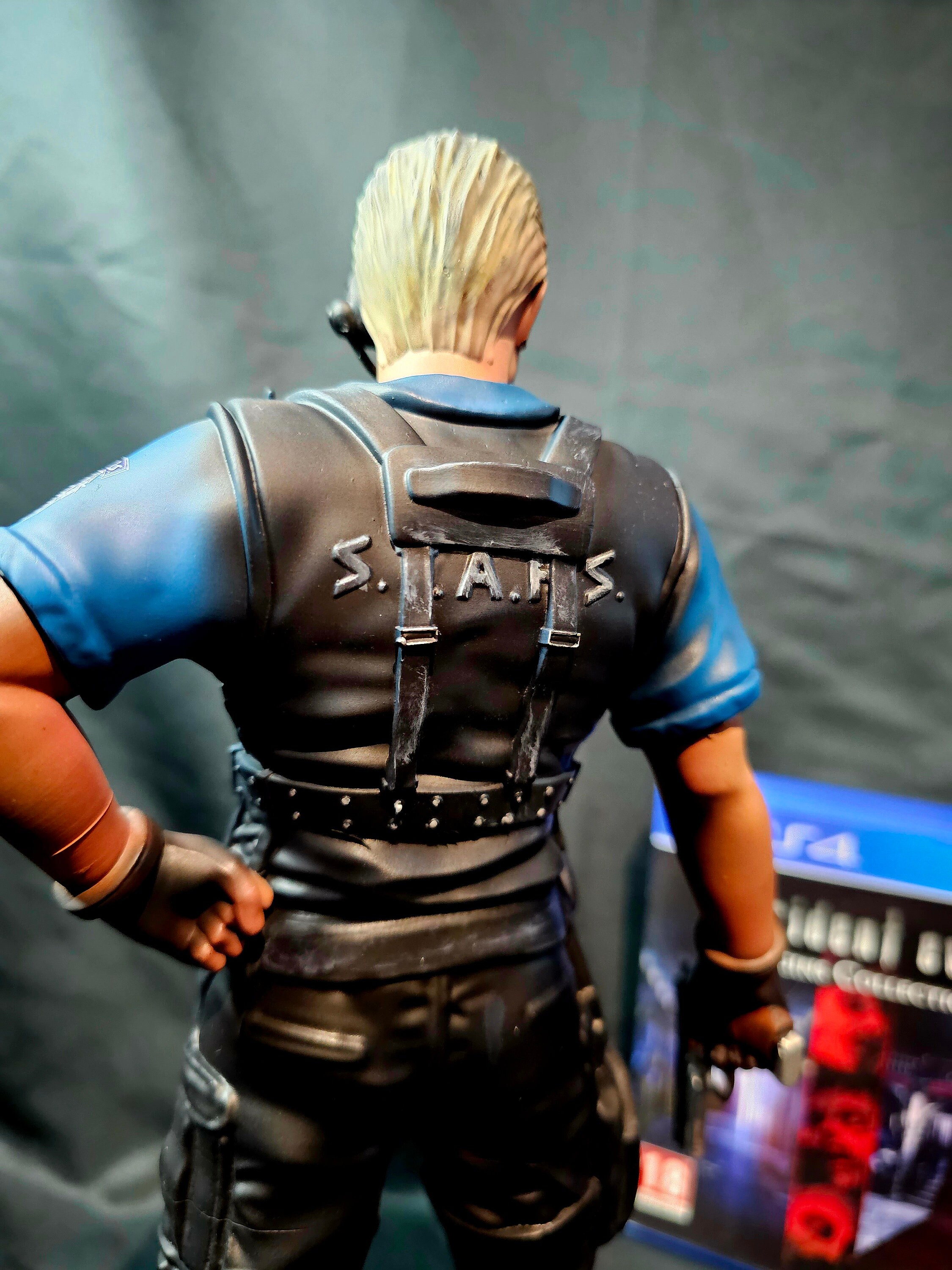 バイオハザード アルバート・ウェスカー 1/6 STARS フィギュア