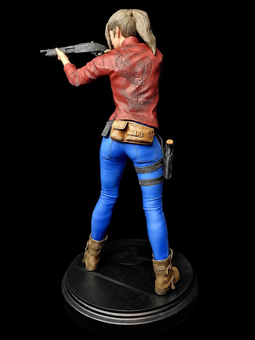 クレア・レッドフィールド 1/6 フィギュア（バイオハザード2対応