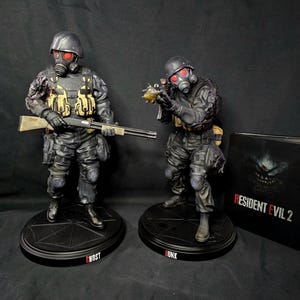 Ghost & Hunk U.S.S Resident Evil 2 1/6 Double Pack Statue