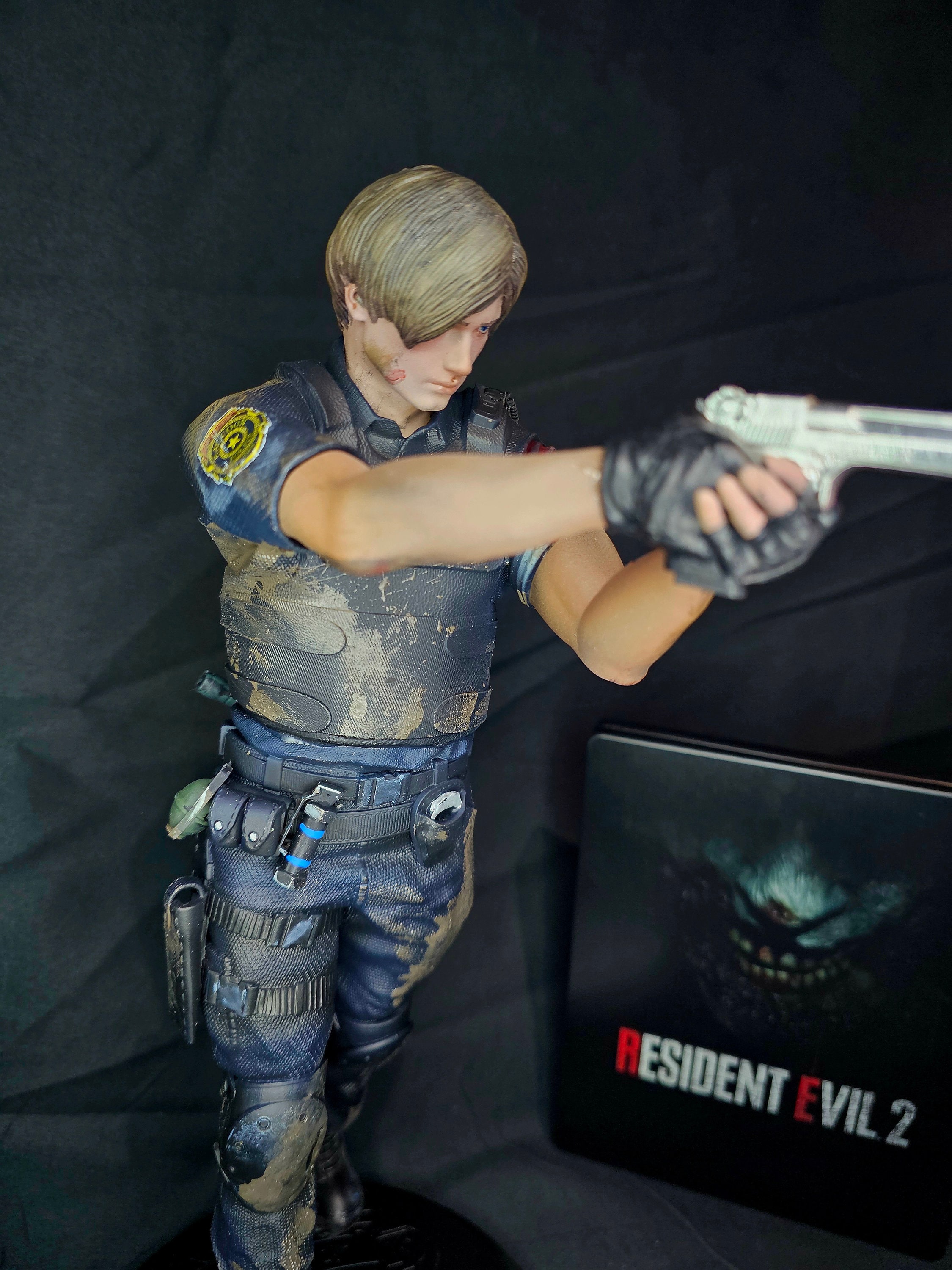 Resident Evil 2 RPD Leon Kennedy 1/6 - Etsy