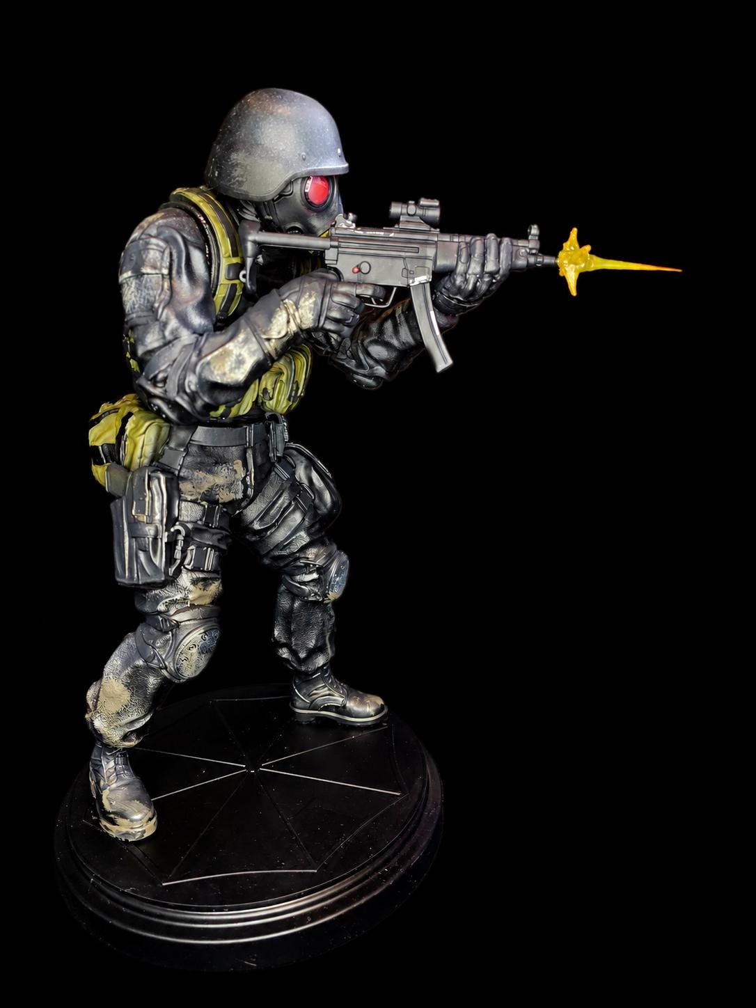 ハンク 1/6 フィギュア（取り外し可能なマズルフラッシュ付き）バイオ