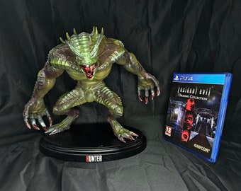 Resident Evil Hunter HUGE 1/6 Statue