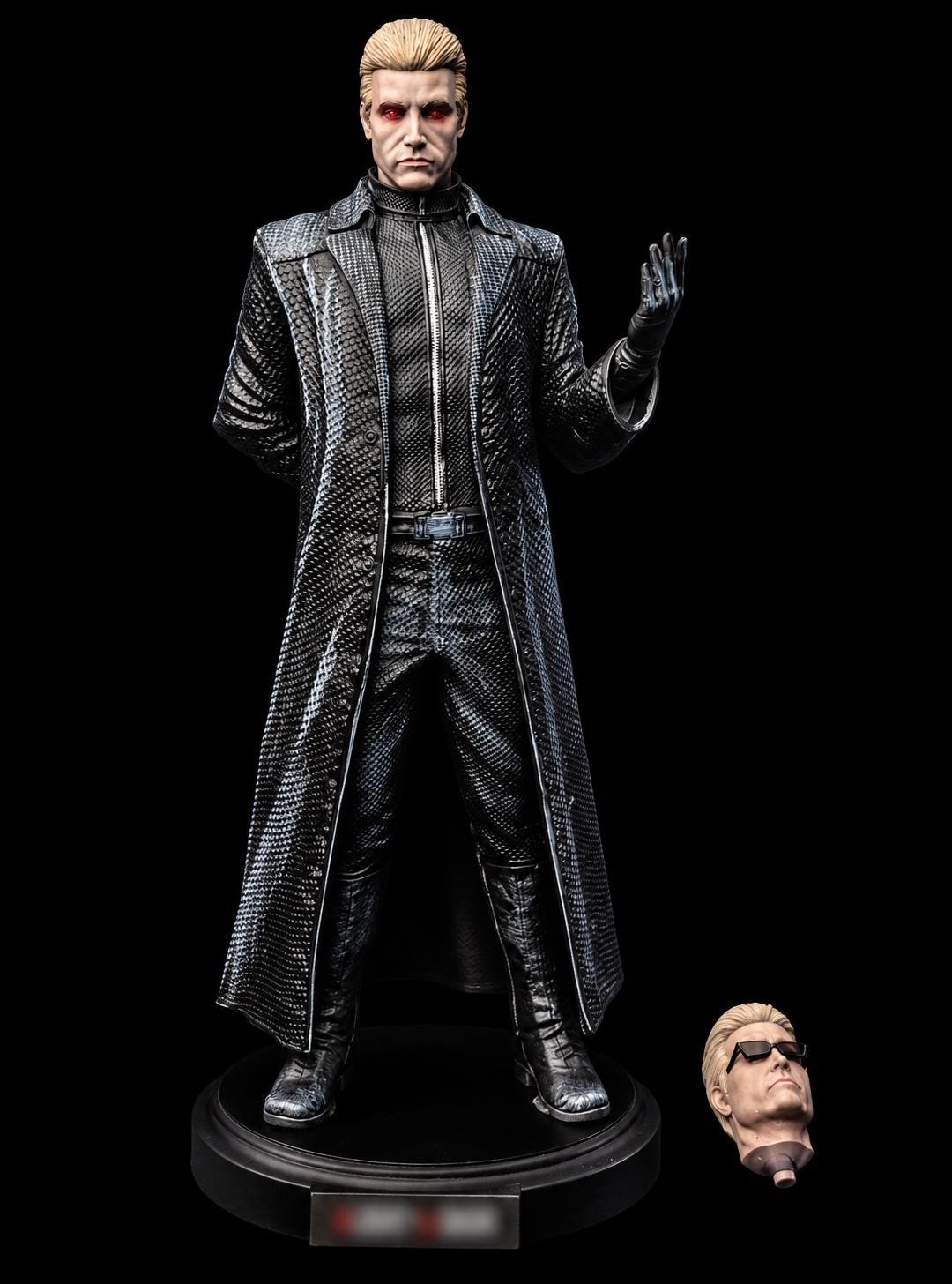 1/6スケール アルバート・ウェスカー(交換可能なヘッド付き)バイオ 1/6スケール アルバート・ウェスカー(交換可能なヘッド付き)バイオ