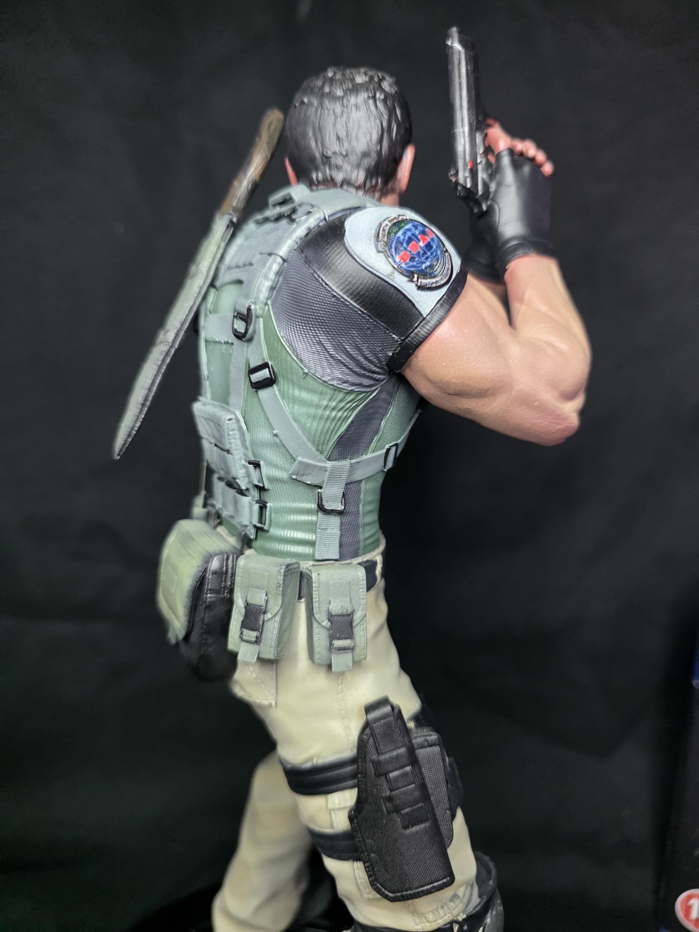 1/6スケール クリス・レッドフィールド BSAA バイオハザード5対応