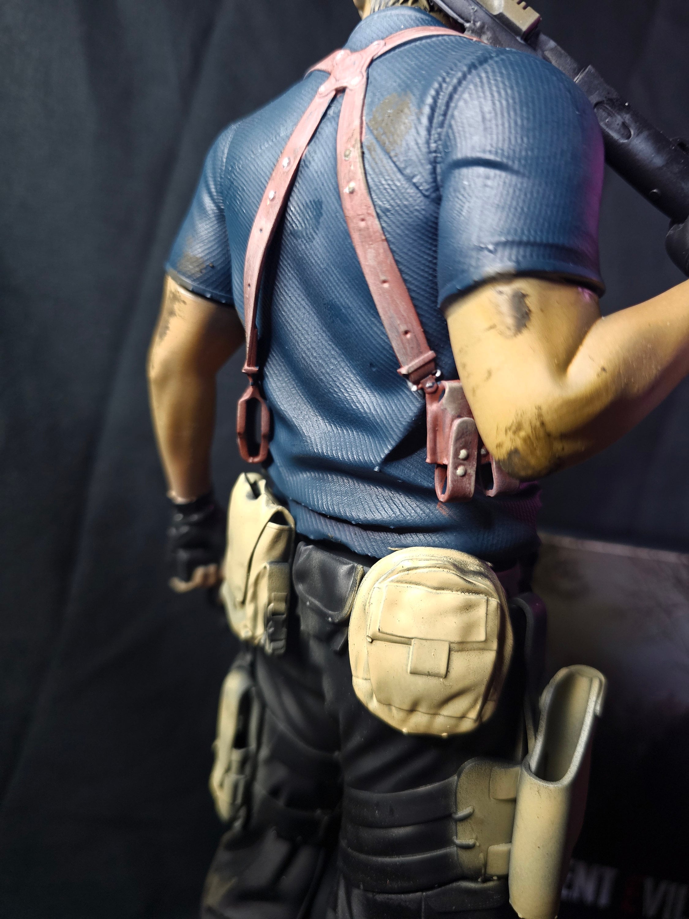 Leonフィギュア バイオハザード4 リメイク 1/6 レオン・ケネディ ジャケットなし