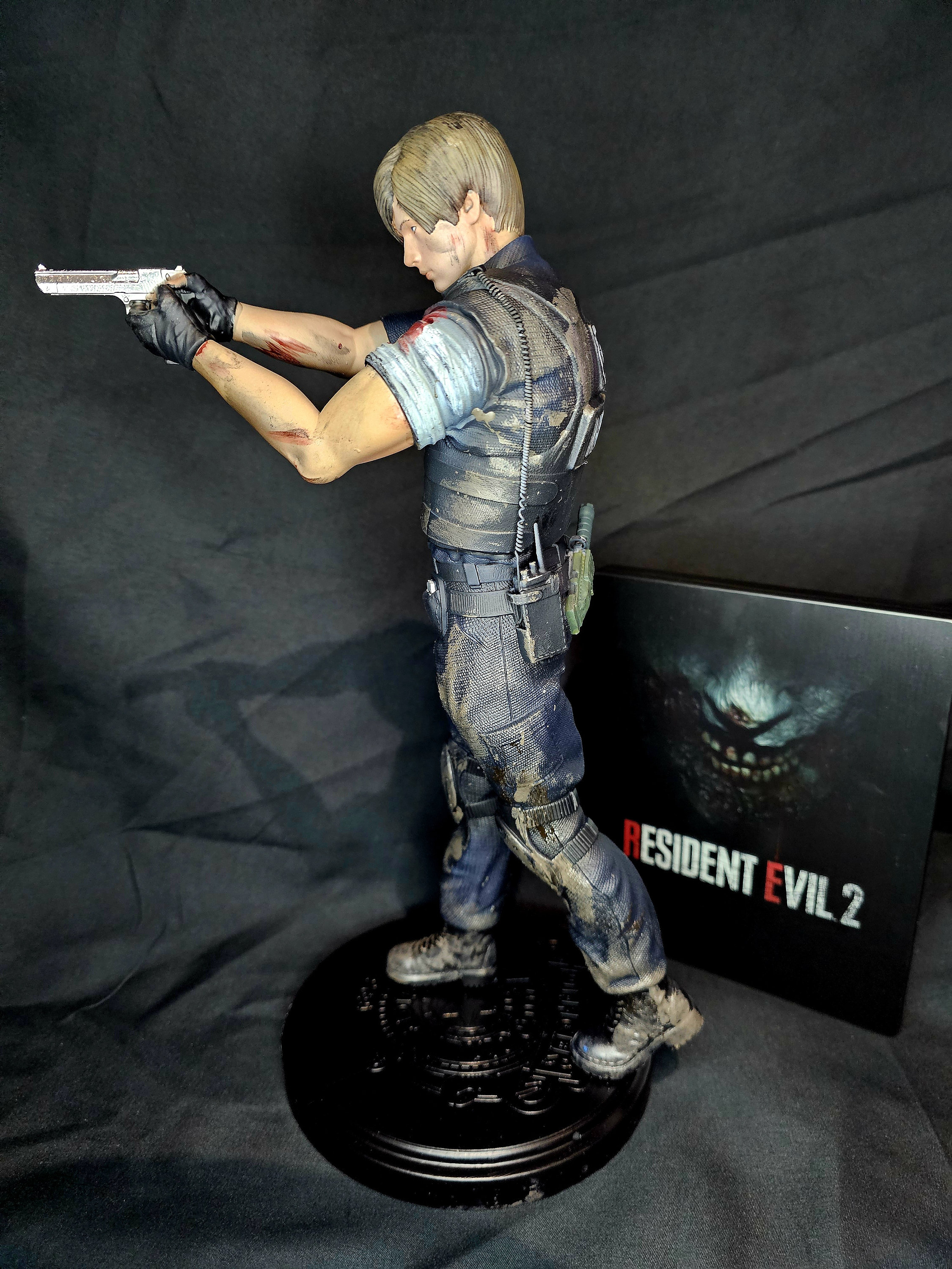 Resident Evil 2 RPD Leon Kennedy 1/6 - Etsy