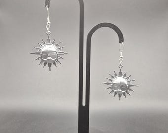 Esquie Earrings | Chiaroscuro Expedition 33 | Gamer Jewelry | Geek Gift | Cosplay Accessory | RPG Fan Art