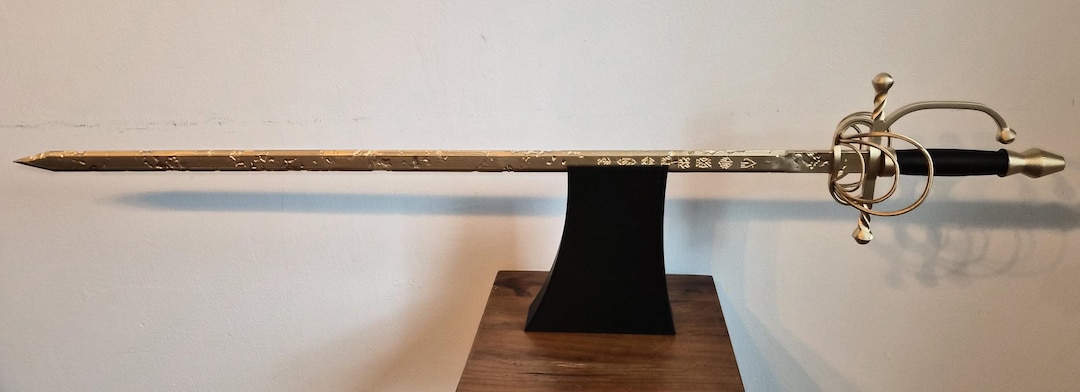 Épée de Maelle – Clair Obscur: Expedition 33 – Réplique Taille Réelle 112 cm avec Support | Cosplay, Décoration, Collection - Etsy France