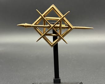 Maelle Brooch (Life Size) | Chiaroscuro Expedition 33 | Cosplay Replica | Costume Accessory | Gamer Gift | Fan Art