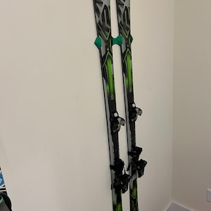 Adjustable Ski Wall Mount