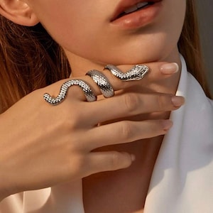 Snake Ring Silver, Snake Jewelry, Wrap Ring, Snake rings for women, Gift for her, Reptile Ring, statement ring, goth jewelry, goth ring